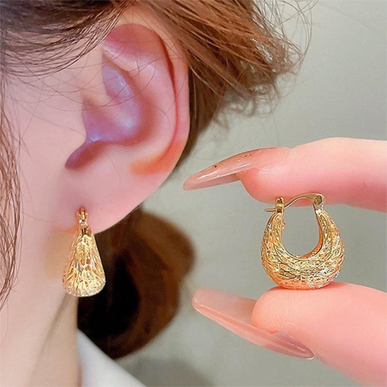 Personalized Heavy Metal High-grade Large Circle Retro Design Earrings